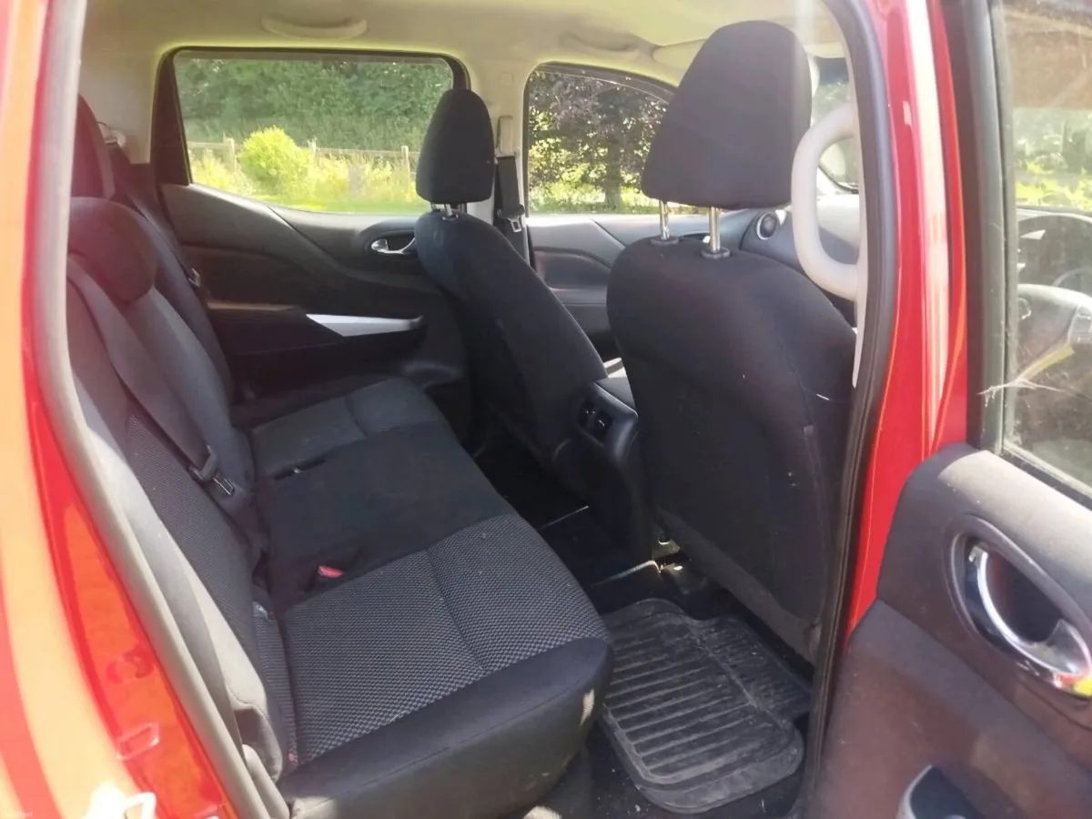 Nissan Navara - Image 5