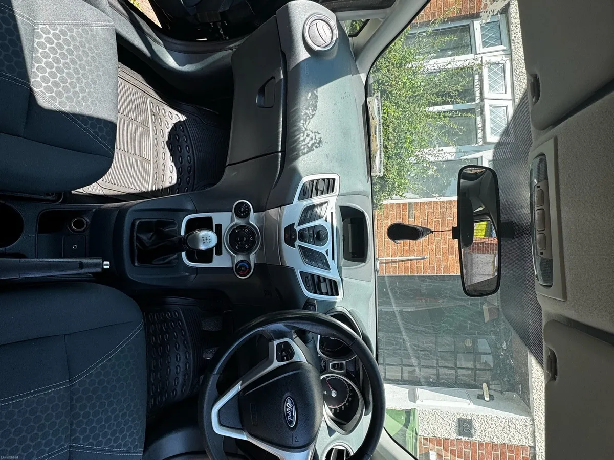 FORD FIESTA 2011 - 1.4 ZETEC - Nct: 06.27 - Image 3