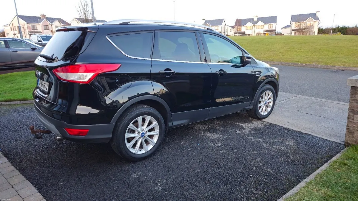 Ford Kuga Titanium 2.0TDCi  Commercial /  Private - Image 3