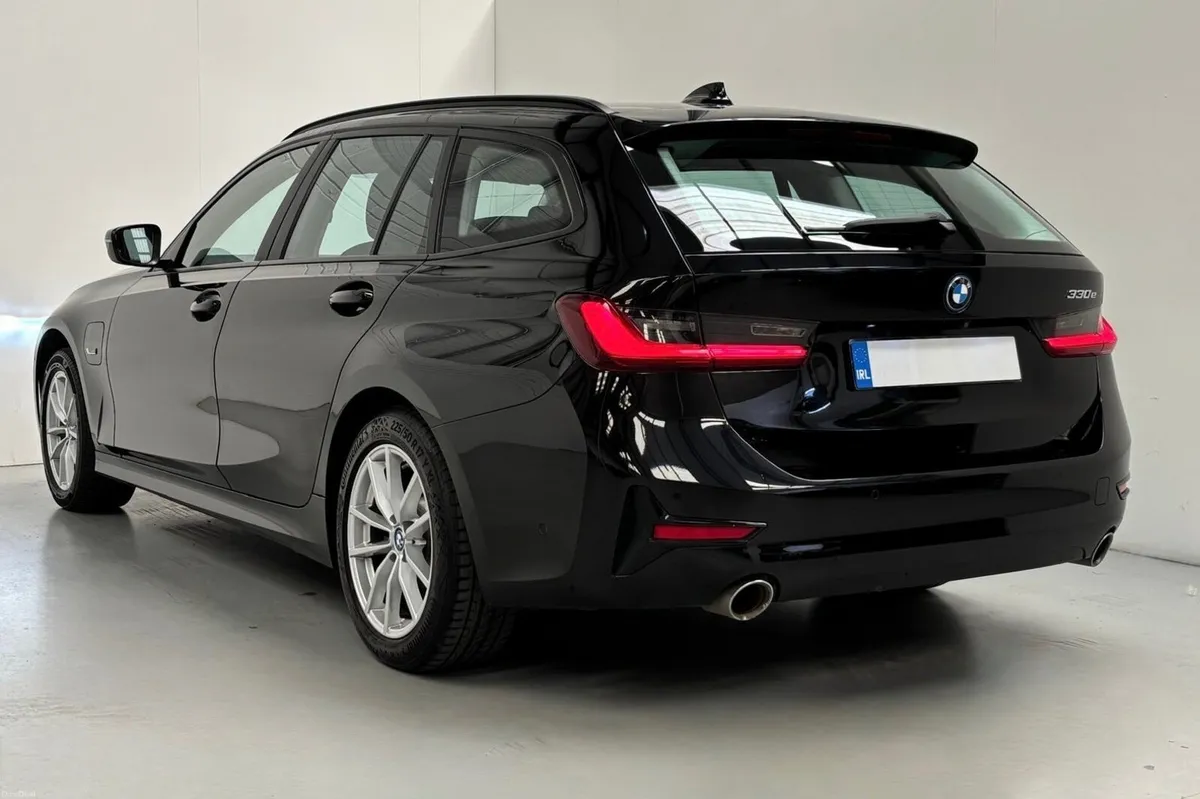 BMW 330E SE Pro Estate - Image 5