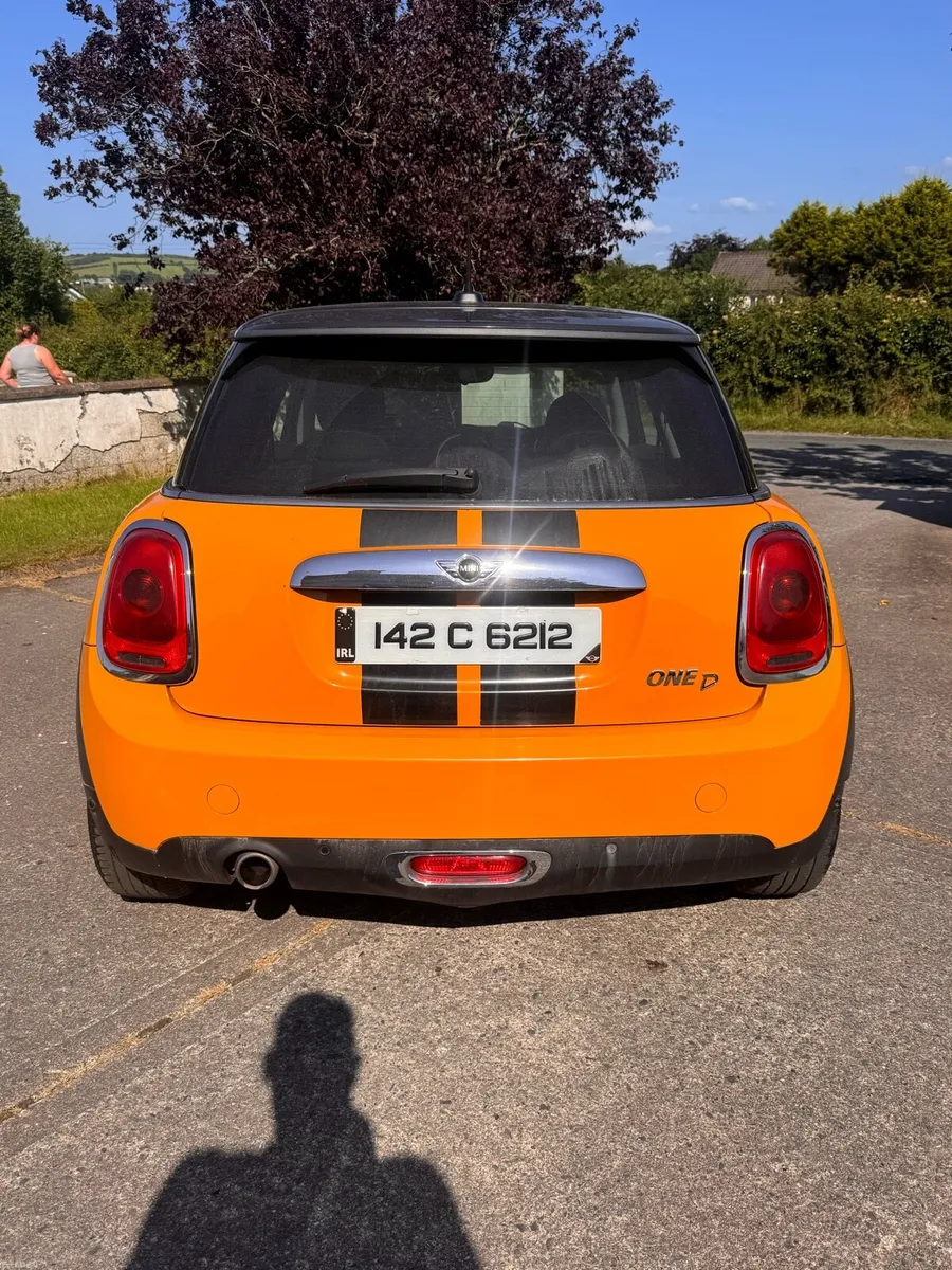 Mini Copper one D - Image 4