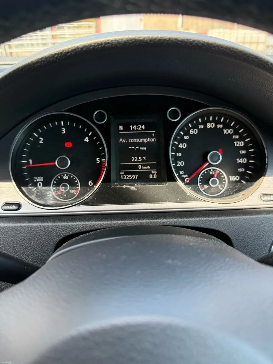 Volkswagen Passat Estate Exec 2.0 Tdi NCT Aug 27 - Image 5