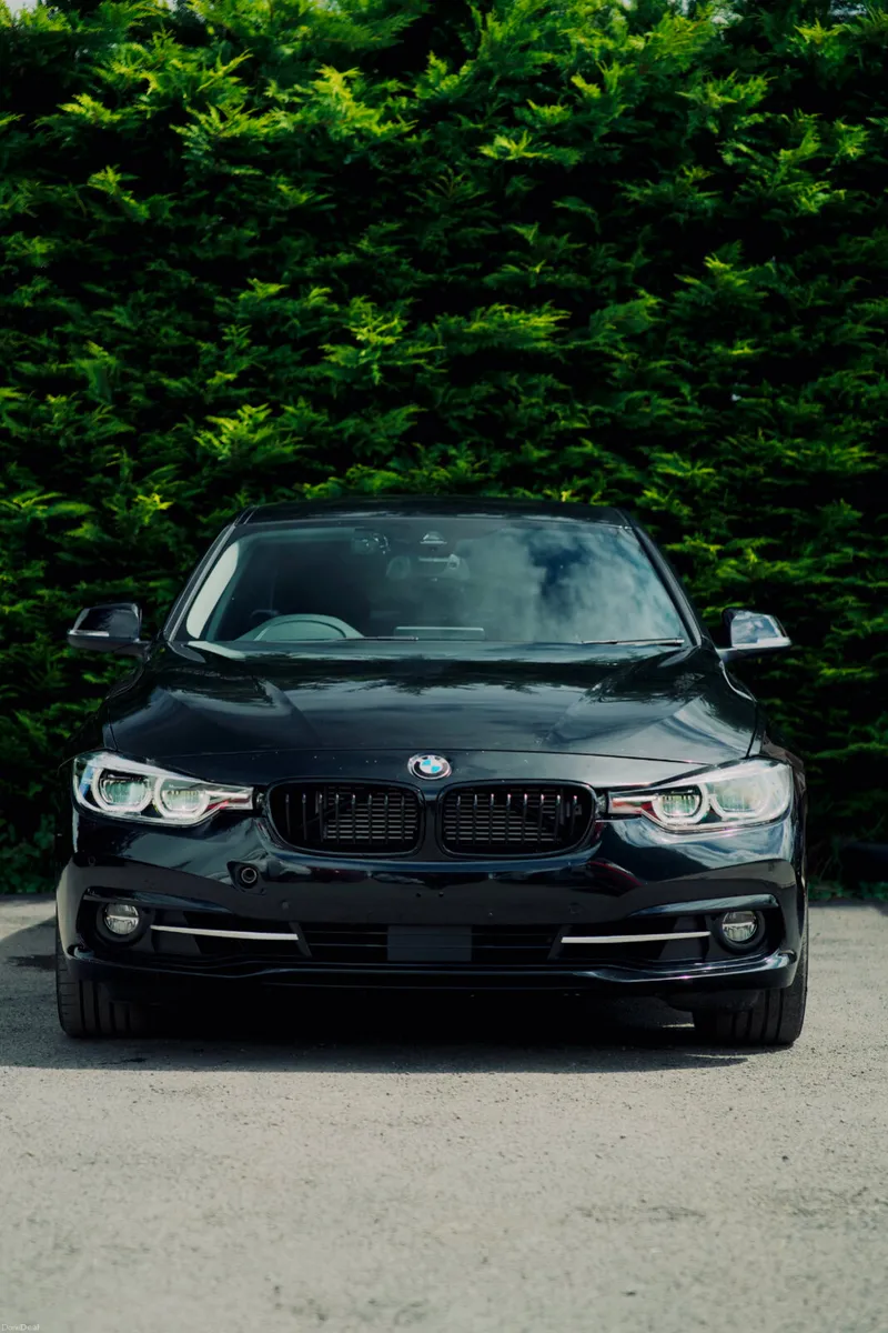 BMW 330E 2016 Sport-Full service history - Image 2