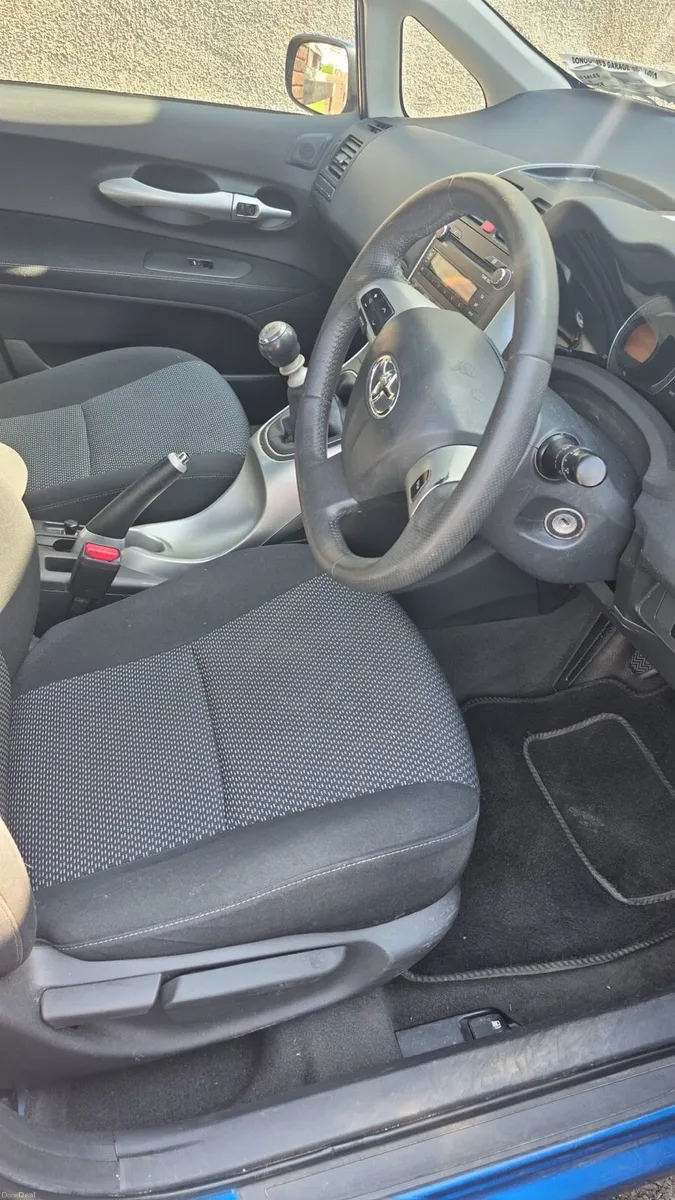 Toyota Auris - Image 5