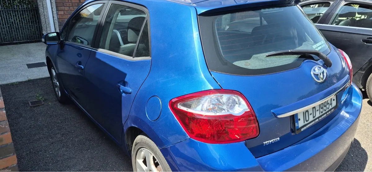 Toyota Auris - Image 4