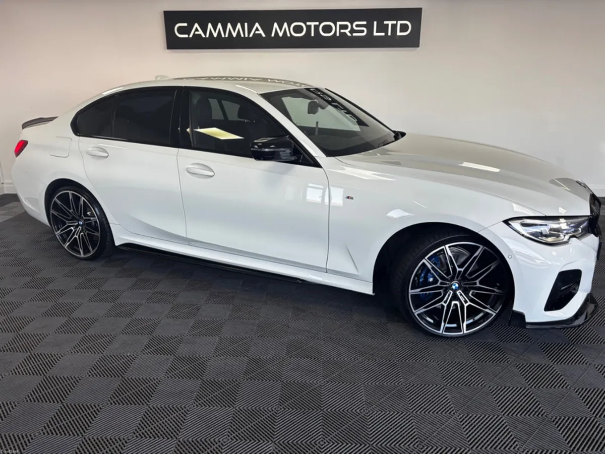BMW 3-Series 2.0 3LA 5X20 4DR AUTO - Image 1