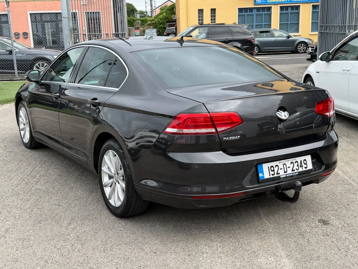 192 Volkswagen Passat 2.0TDI 150 BUSINESS - Image 4
