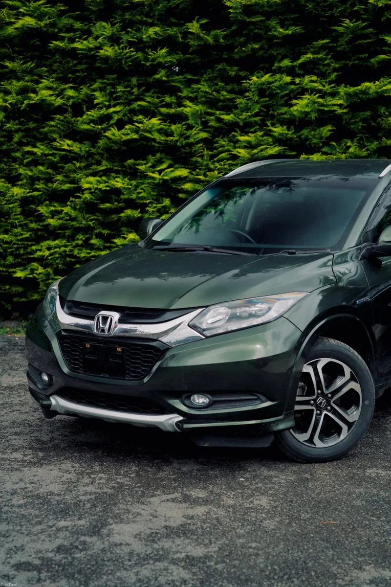 Honda Vezel 2016 with Android screen - Image 2