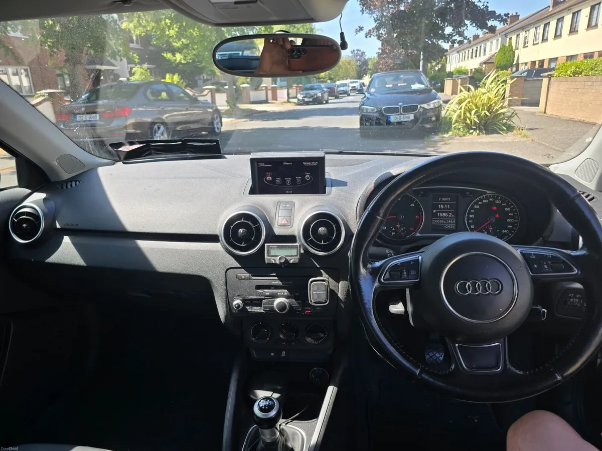 Audi A1 2011 - Image 2