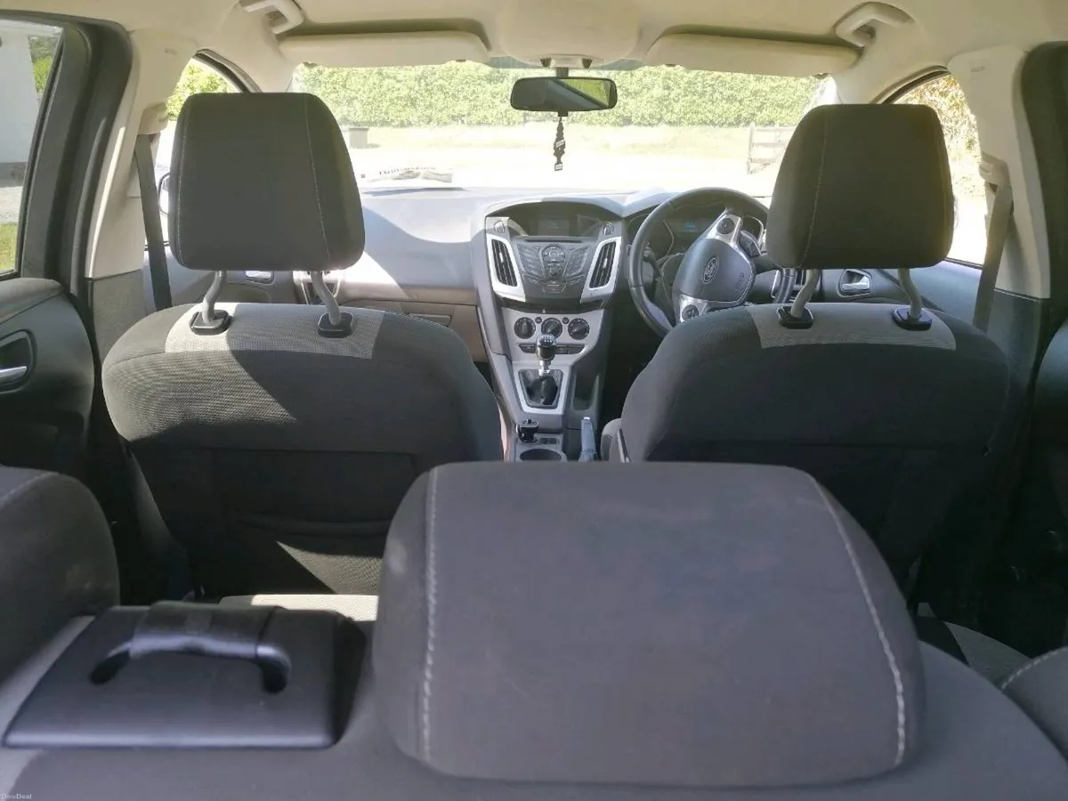 Ford focus new nct until may 2027 - Image 3
