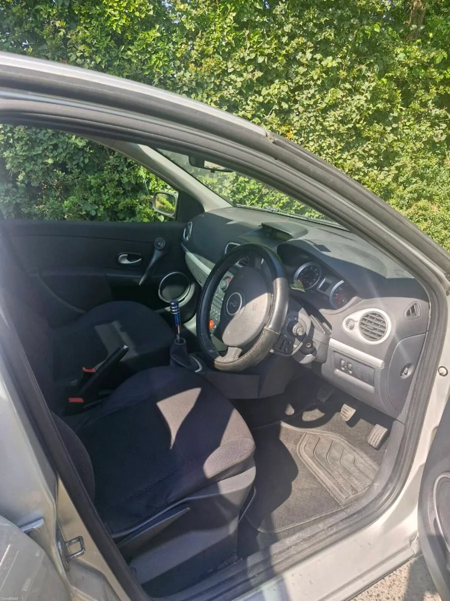 Renault clio 1.2 turbo - Image 5