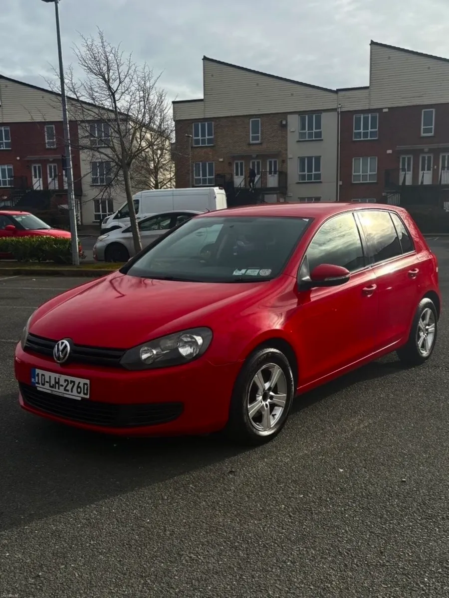 2010 VOLKSWAGEN GOLF 1.6D MANUAL low miles and NCT - Image 1