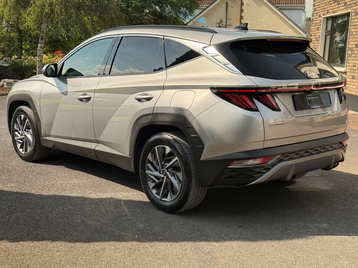 Now Reserved! 211 Hyundai Tucson Exec Plus! - Image 5