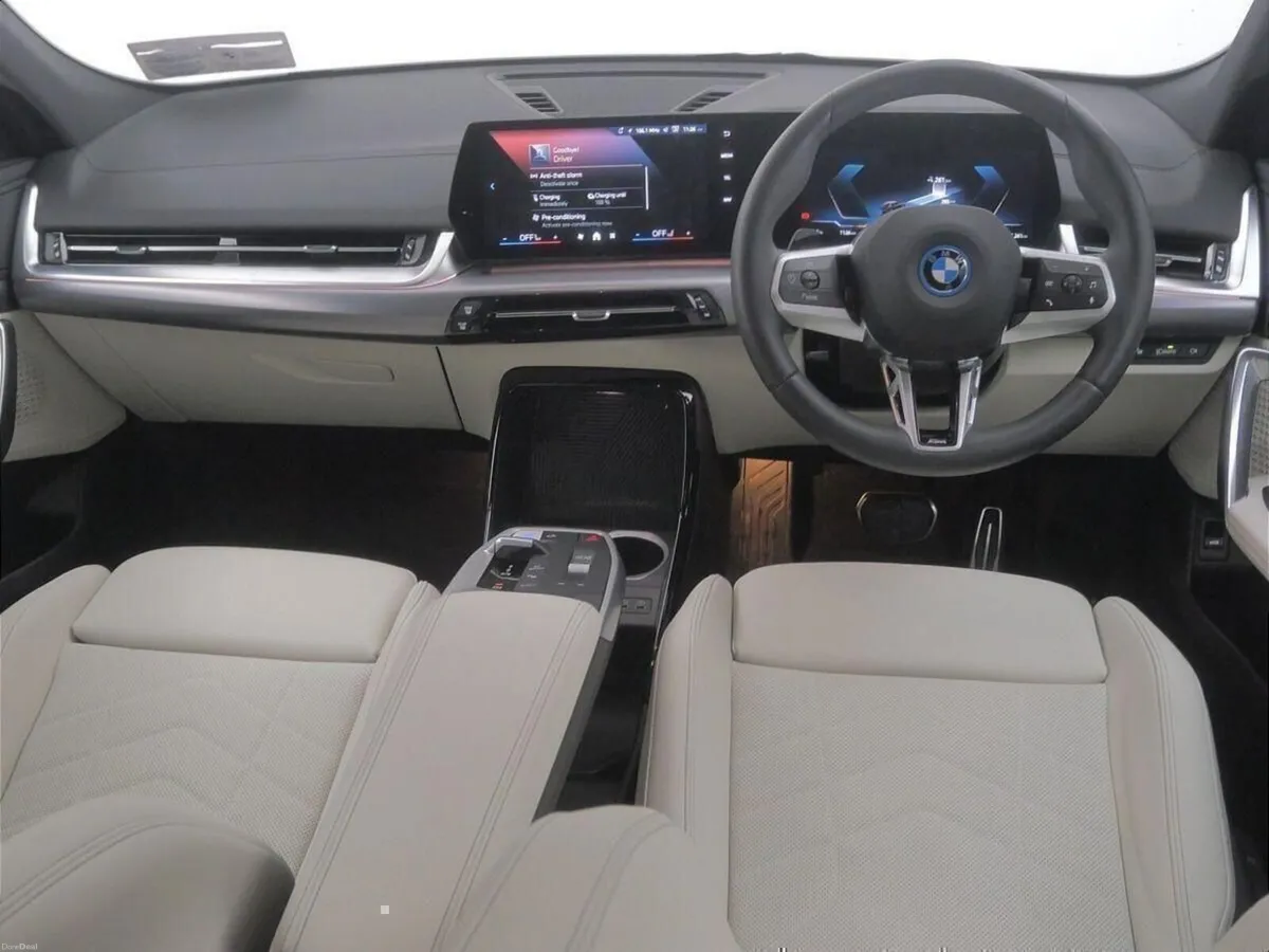 BMW iX2 eDrive20 M Sport - Image 4