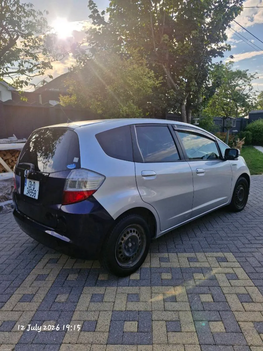 Honda Fit Petrol Hybrid - Image 2