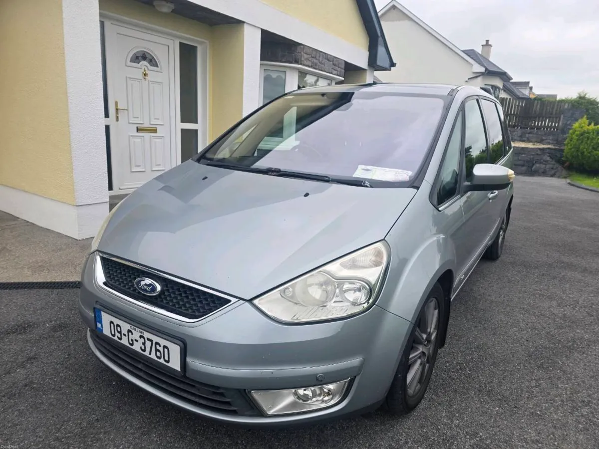 09 Ford Galaxy Ghia model - Image 2