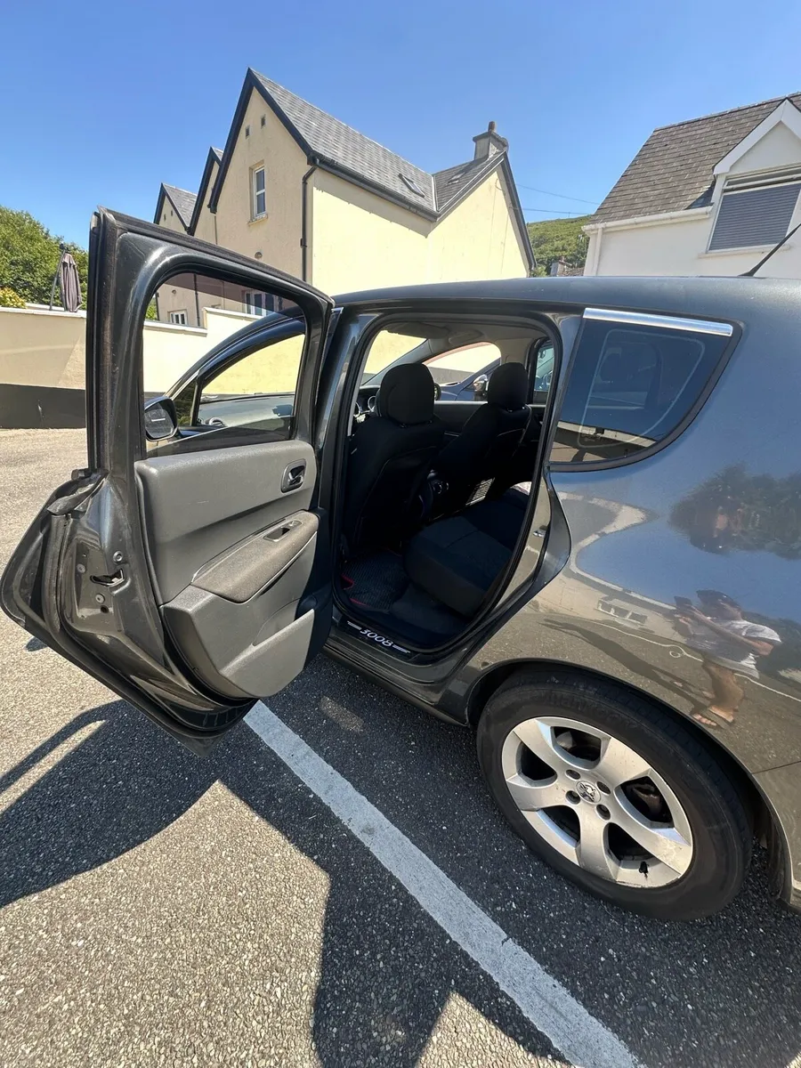 Peugeot 3008 - Image 3
