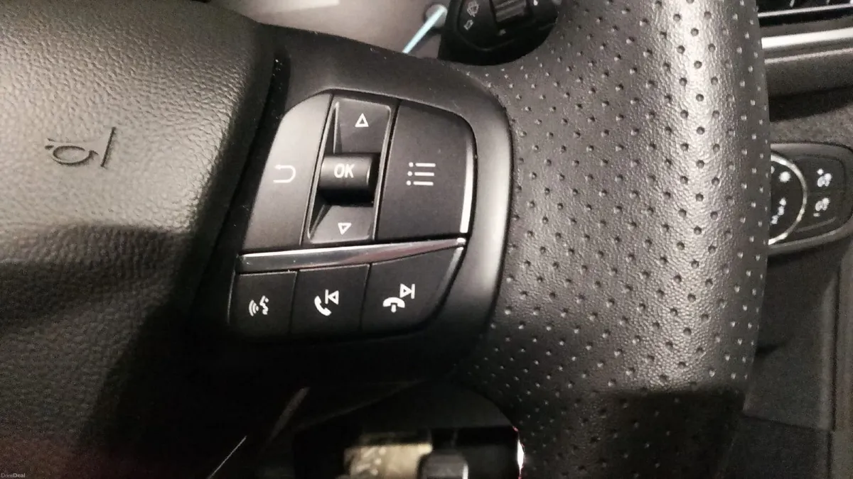 Ford Focus 2024 - Image 5