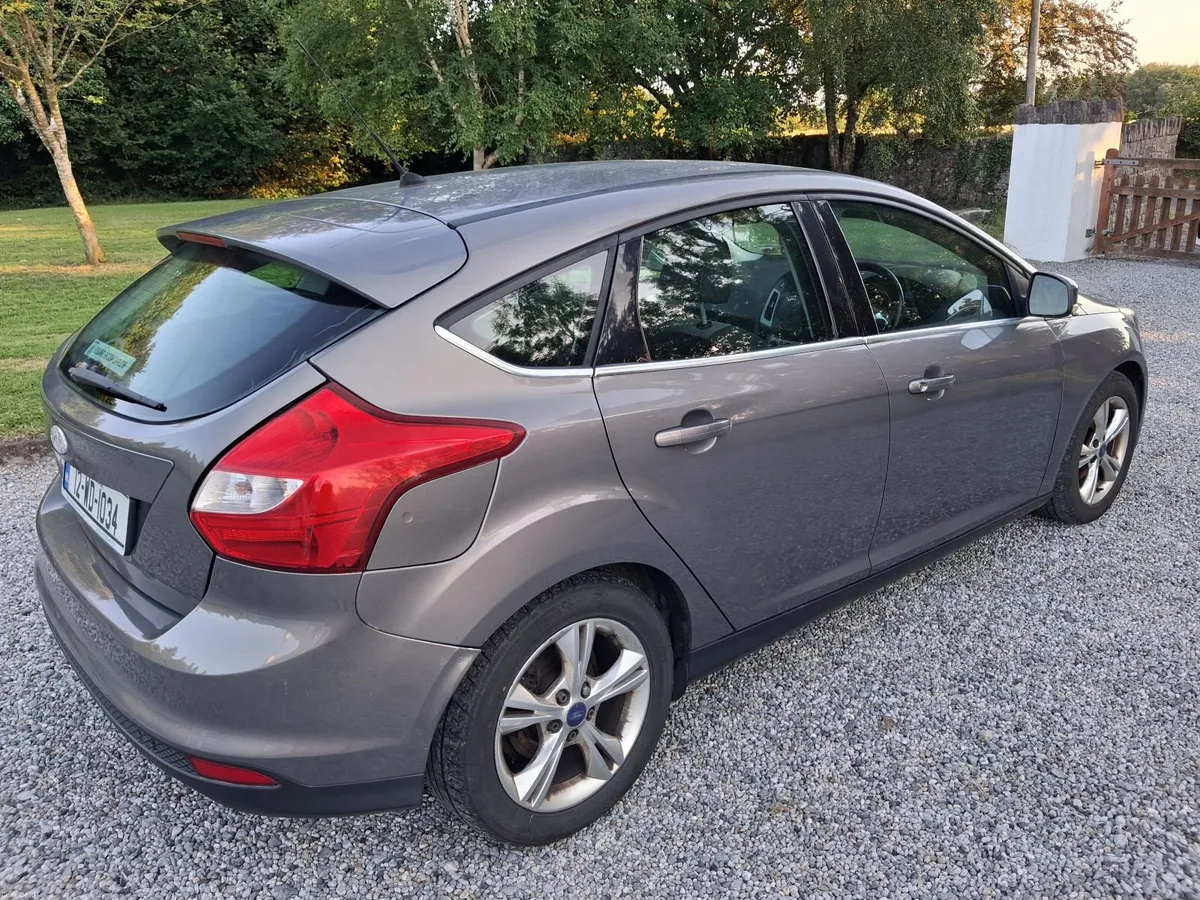 Ford Focus 2012 - Image 4