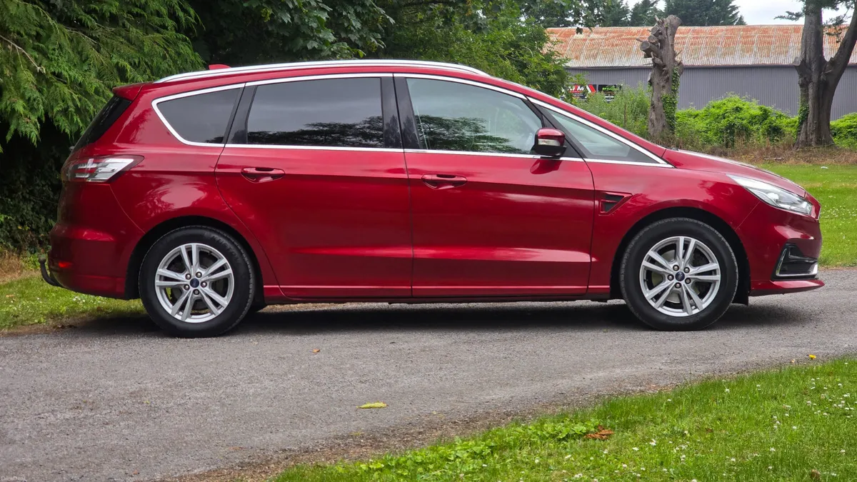 2020 Ford S-Max 2.0 Tdci Titanium Auto - Image 4