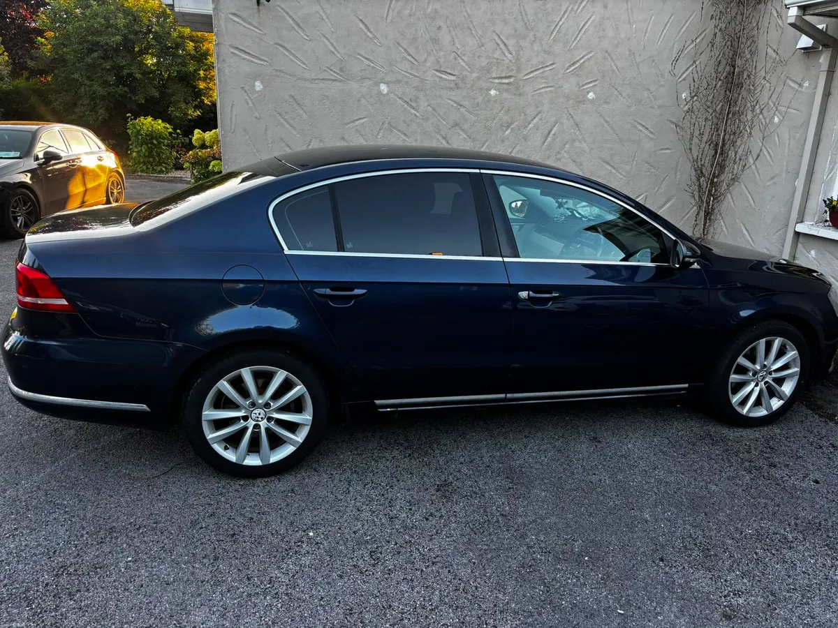 VOLKSWAGEN PASSAT HIGHLINE 1.6 TDI - NCT 05/27 - Image 1