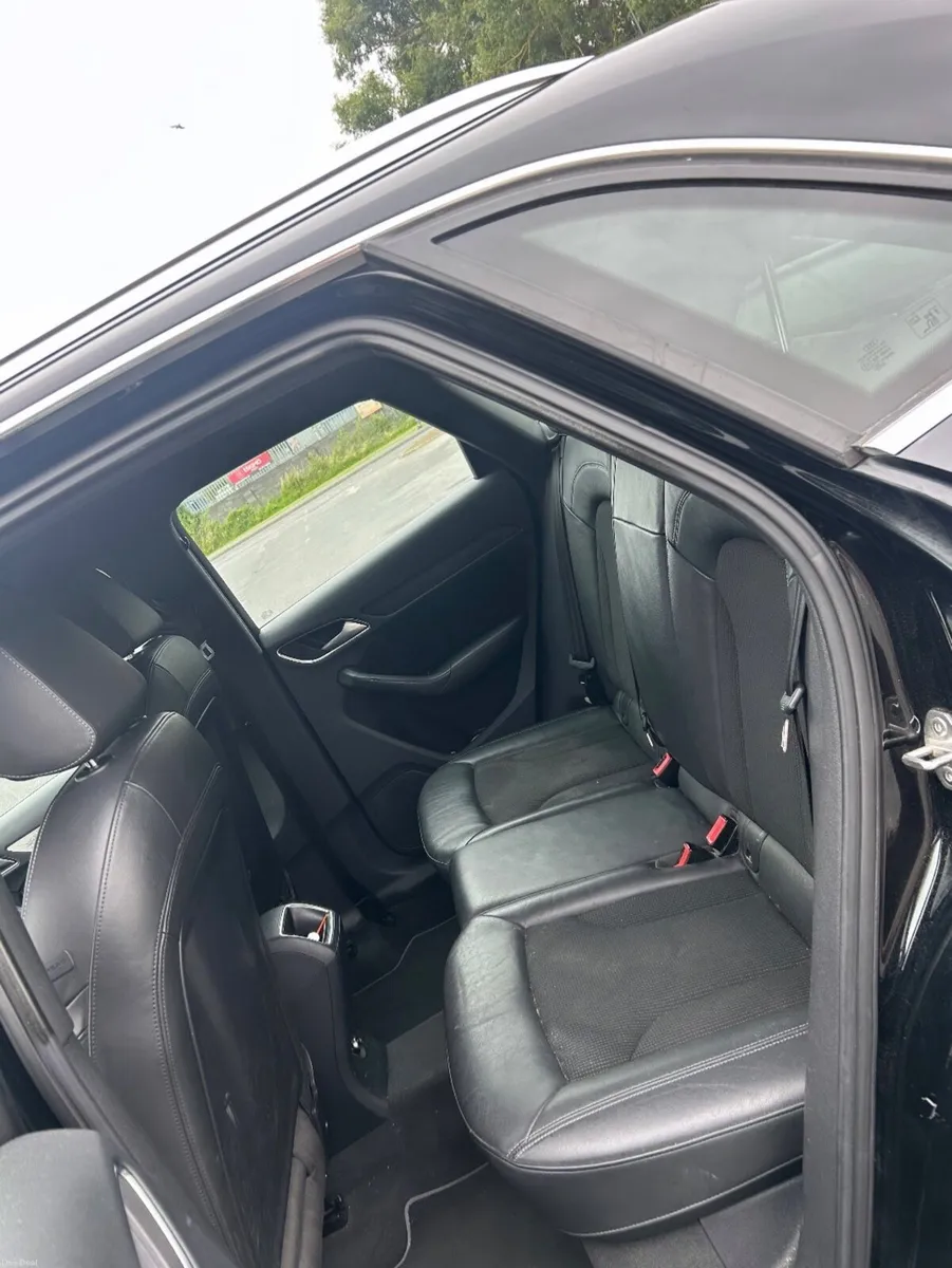 Audi Q3 2013 - Image 3