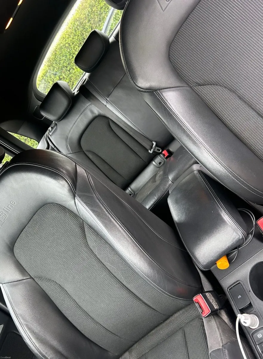 Audi Q3 2013 - Image 6