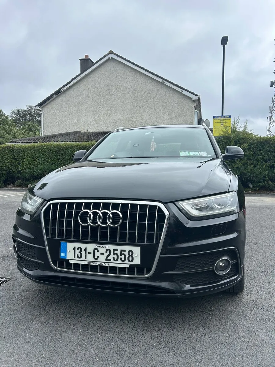 Audi Q3 2013 - Image 1