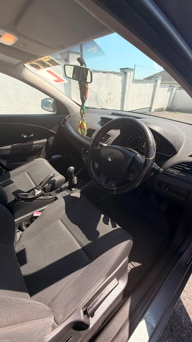 Renault Megane - Image 5