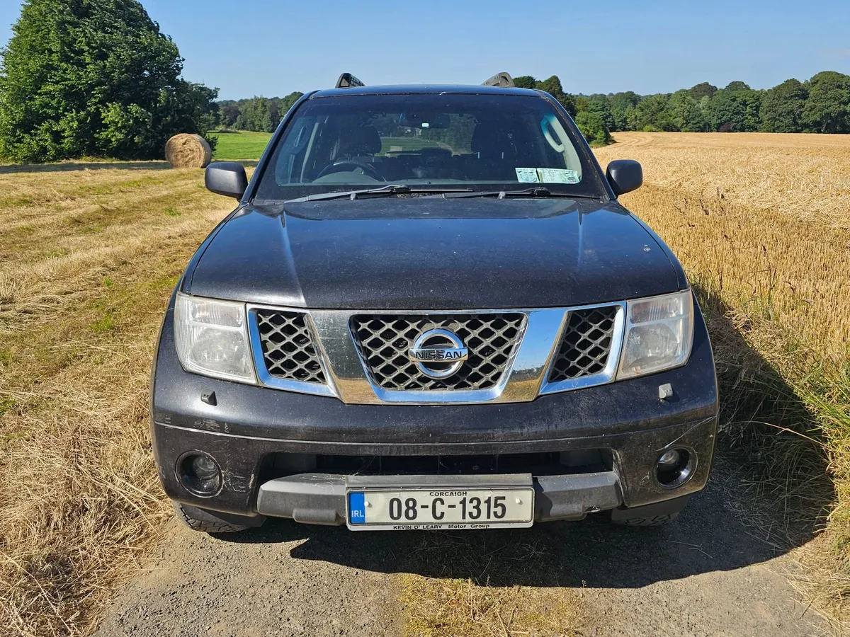 Nissan Pathfinder 7-Seater - Image 4