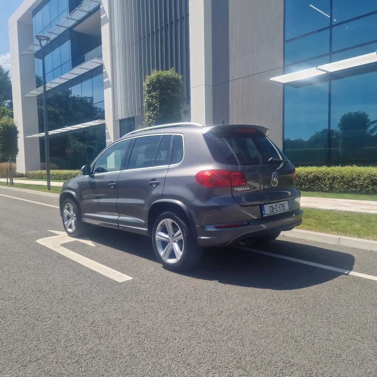 2013 VW TIGUAN R LINE - Image 4