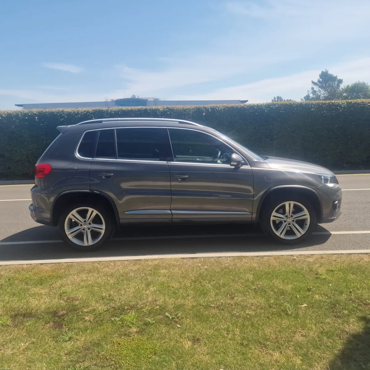 2013 VW TIGUAN R LINE - Image 6