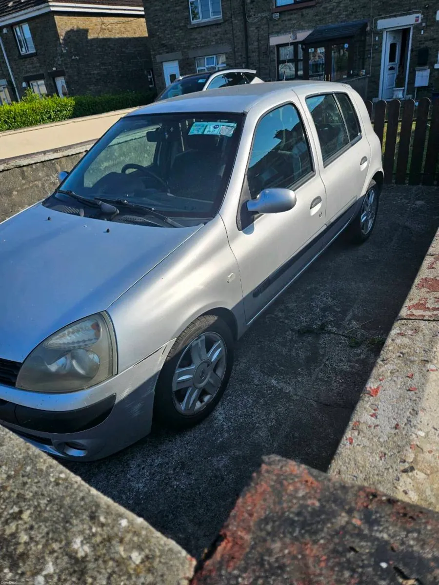 Renault clio - Image 3