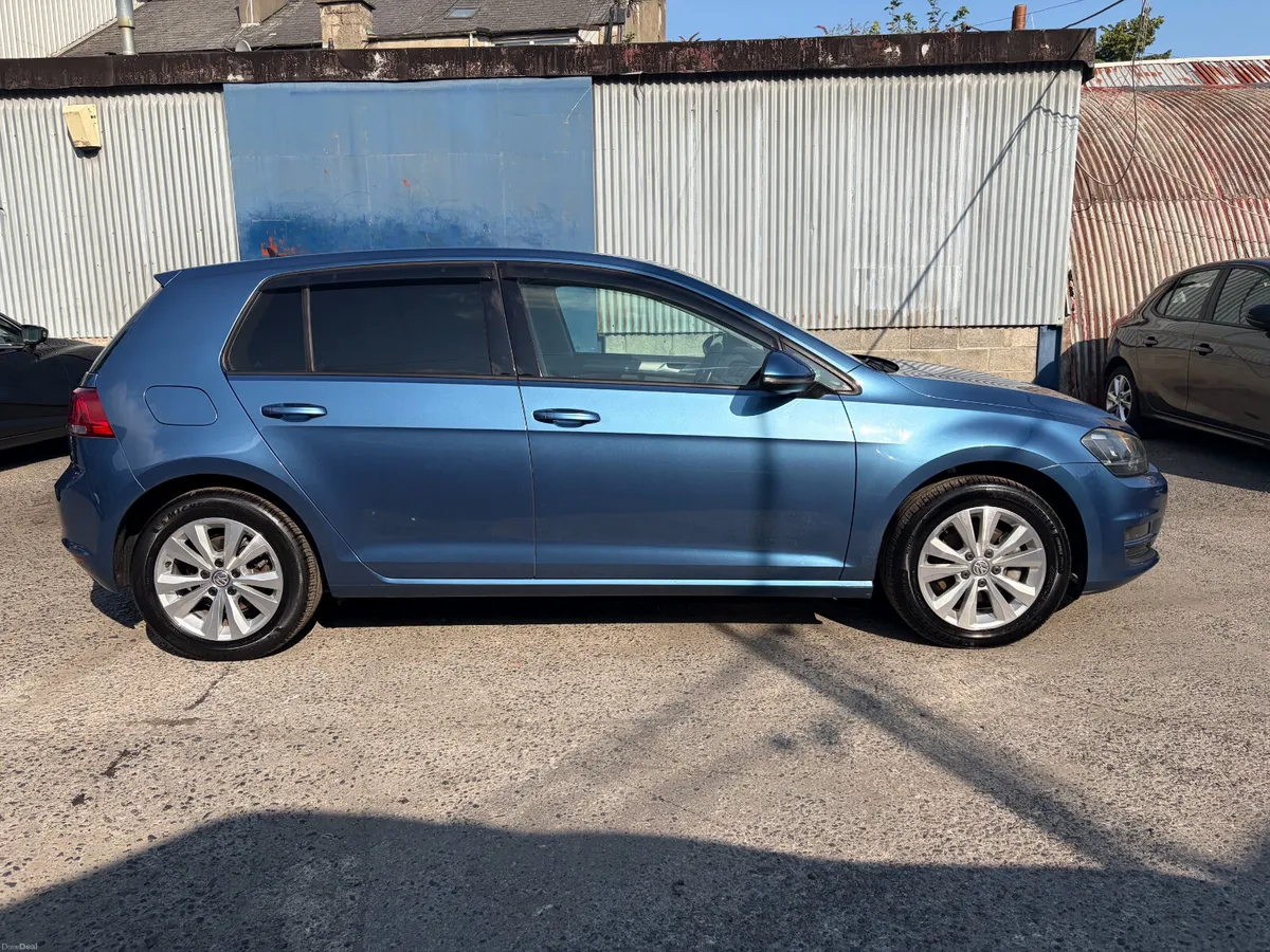 2015 VOLKSWAGEN GOLF, COMFORTLINE, AUTOMATIC - Image 2