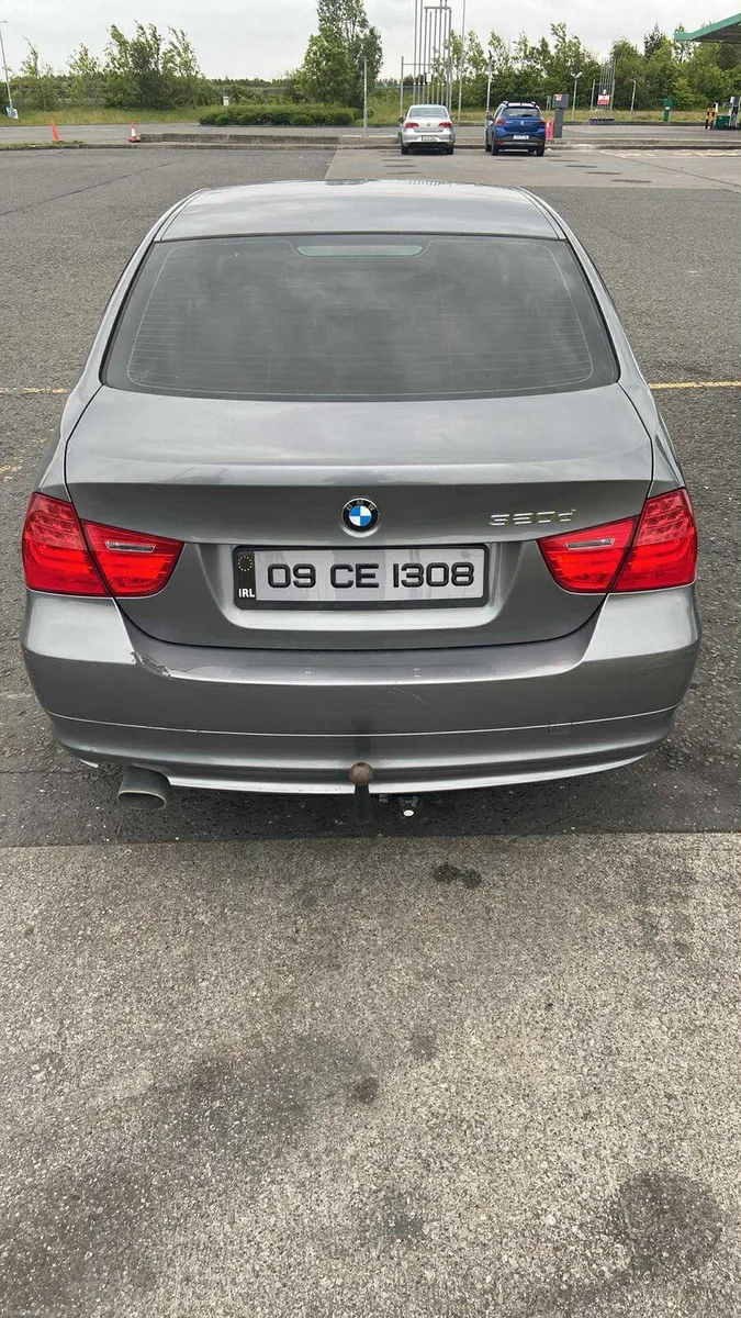 Bmw 320d taxed and tested (trade for an automatic) - Image 3