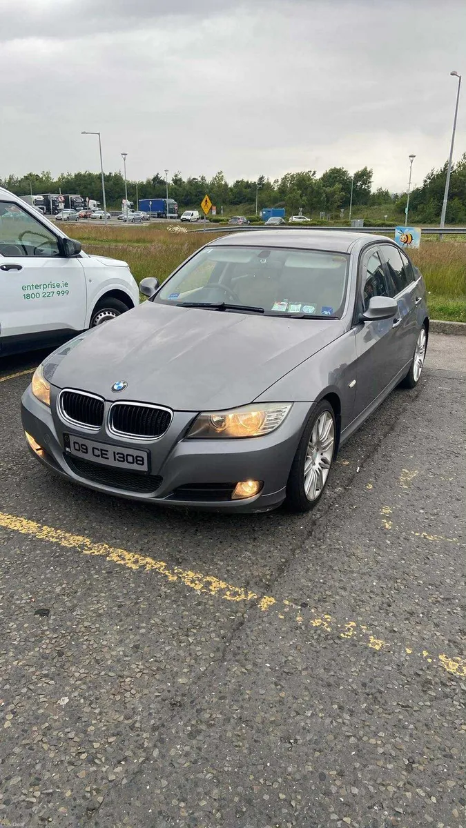 Bmw 320d taxed and tested (trade for an automatic) - Image 1