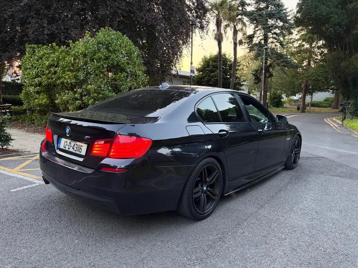 BMW 5-Series 2012 automatic - Image 3