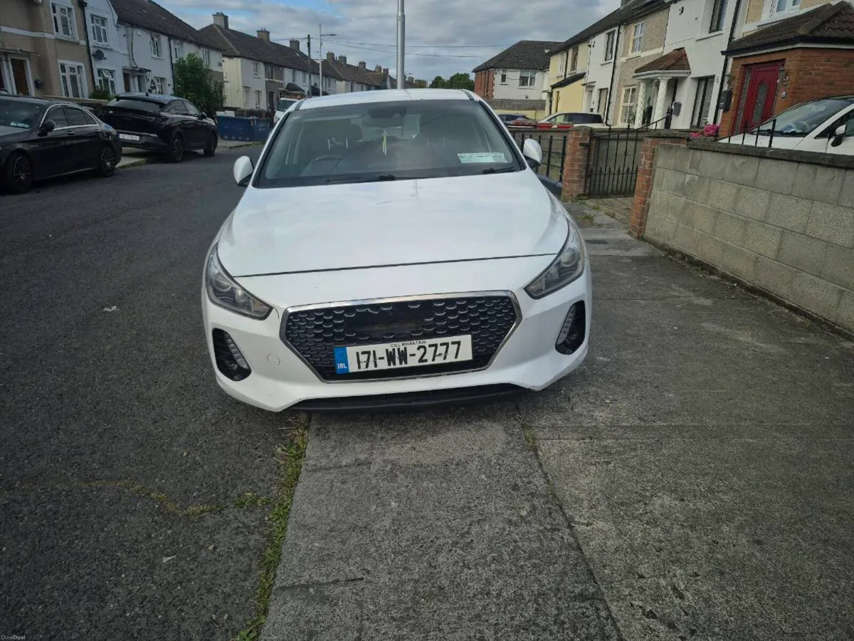 Car - Image 1