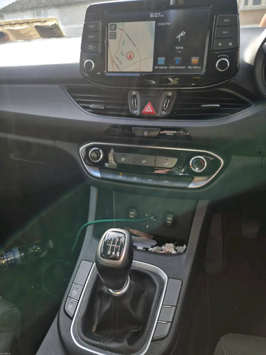Car - Image 5