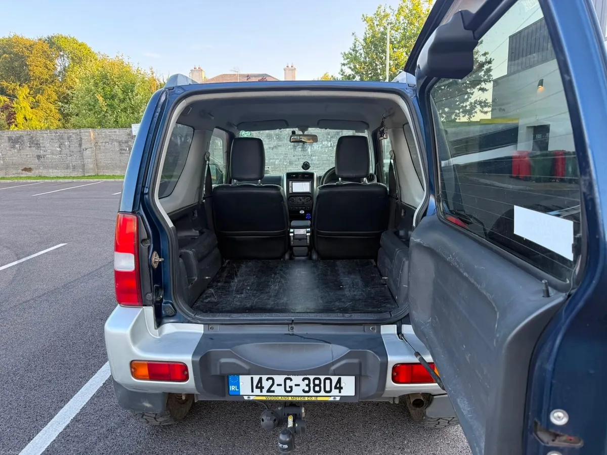 Suzuki Jimny 4WD - Image 4