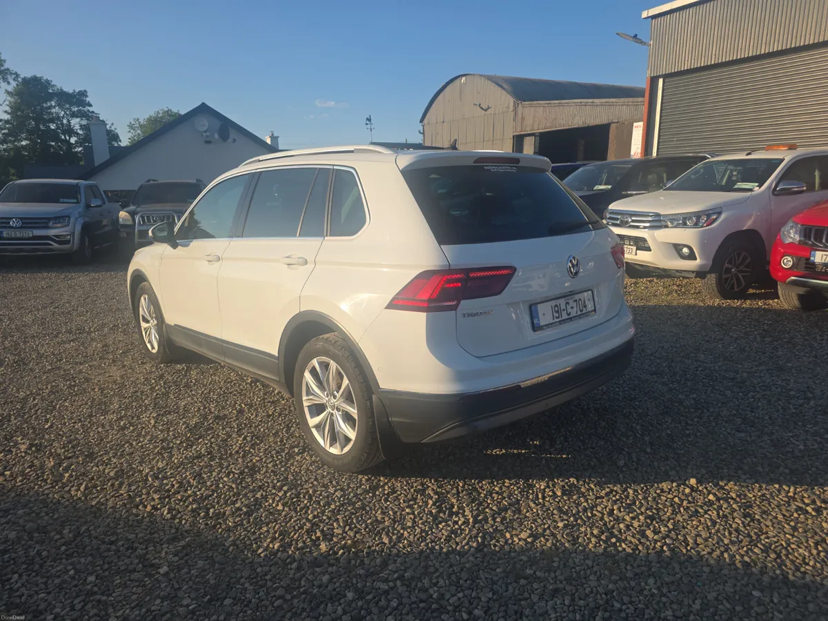 Volkswagen Tiguan 2.0 TDi Highline - Image 6