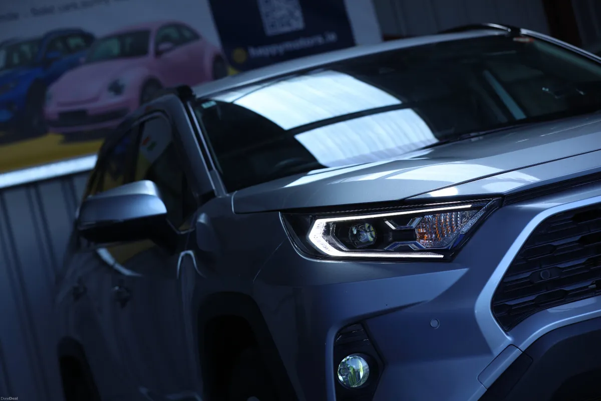 Rav4 2020 (44k km only, like new) - Image 3