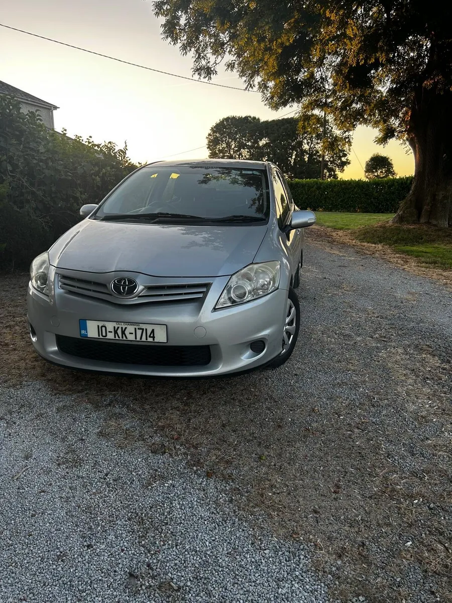 2010 Toyota auris 1.3 petrol tax and nct - Image 3