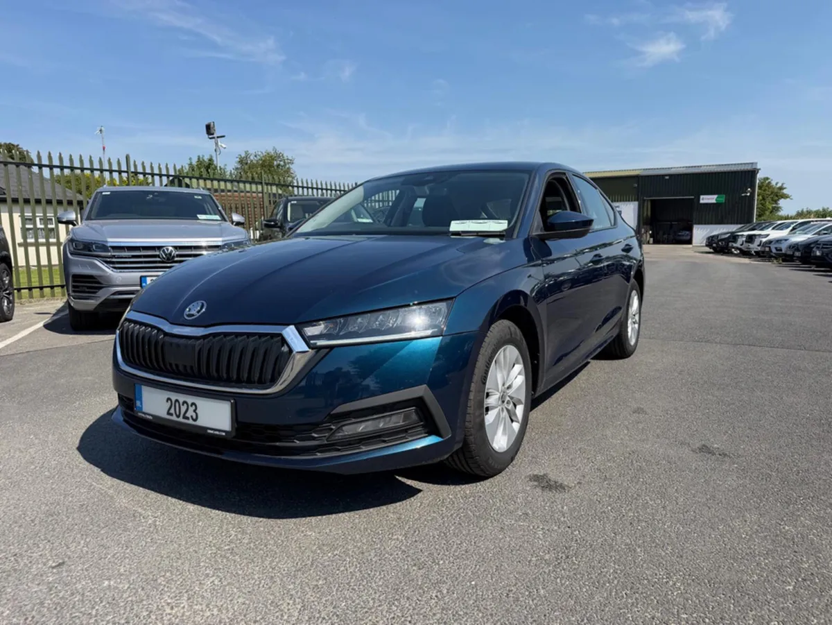 Skoda Octavia SE TECHNOLOGY TDI DSG - Image 3