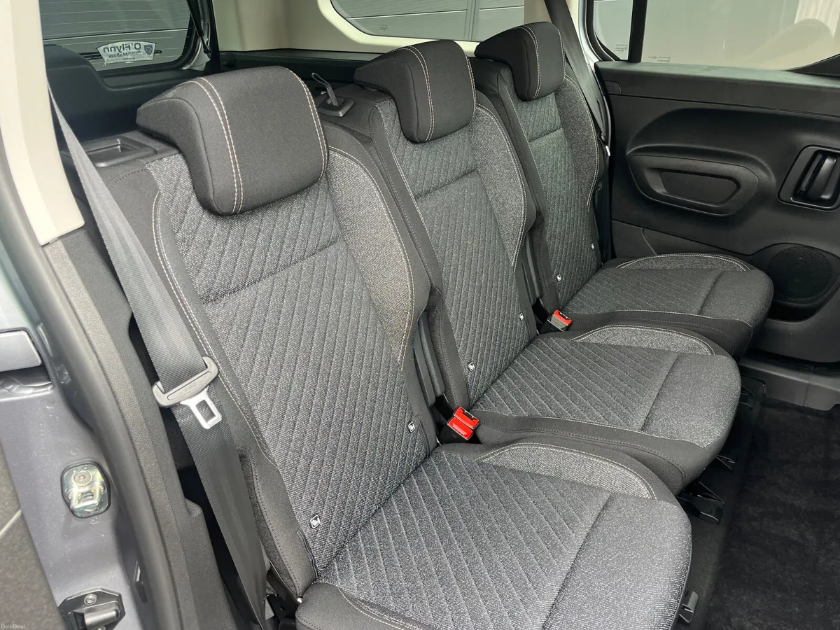 Peugeot Rifter Allure 5 Seater L2 DSL - Image 5