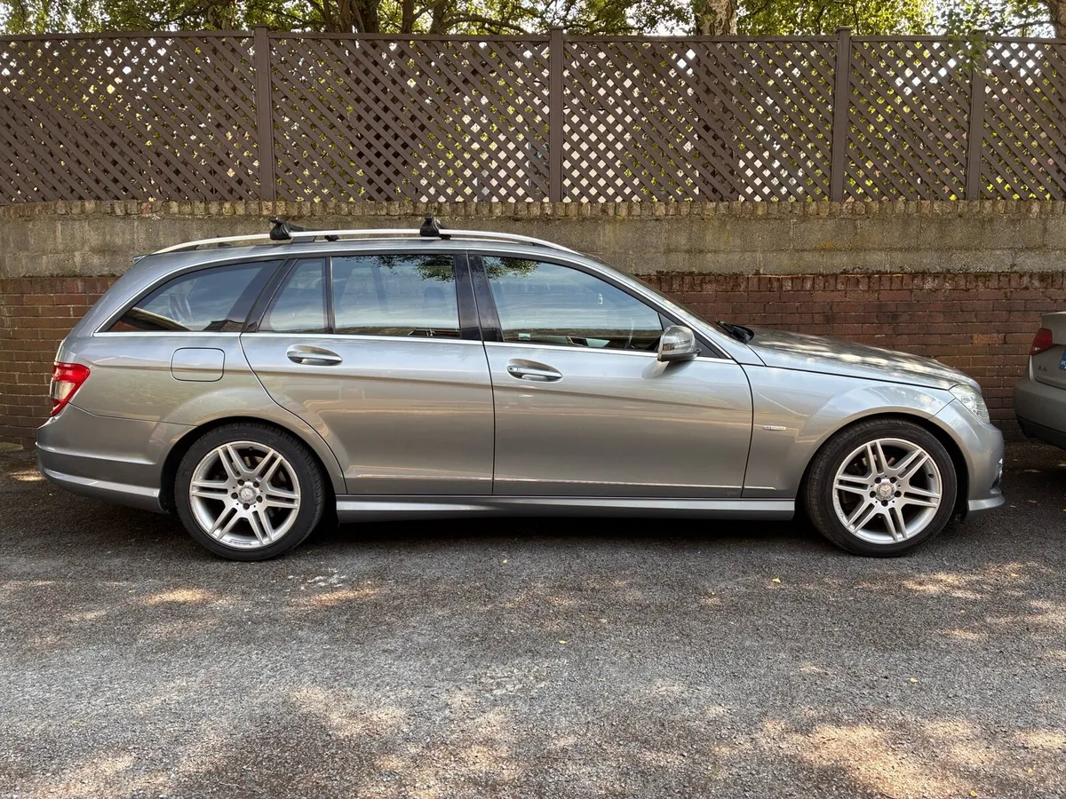 Mercedes C220 CDI AMG Line - Image 3