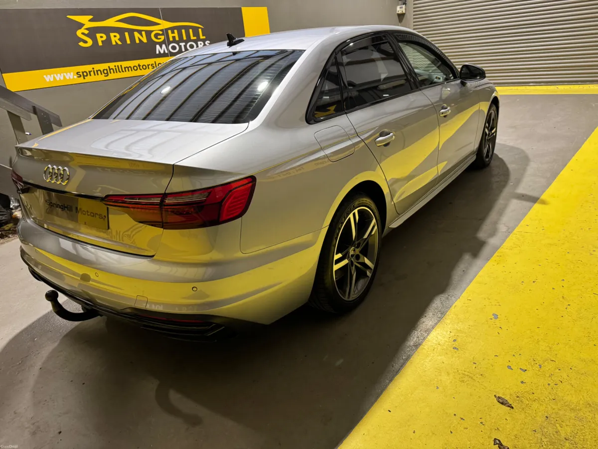 2022 Audi A4 2.0TDI Limousine 30 136BHP AUTO - Image 4