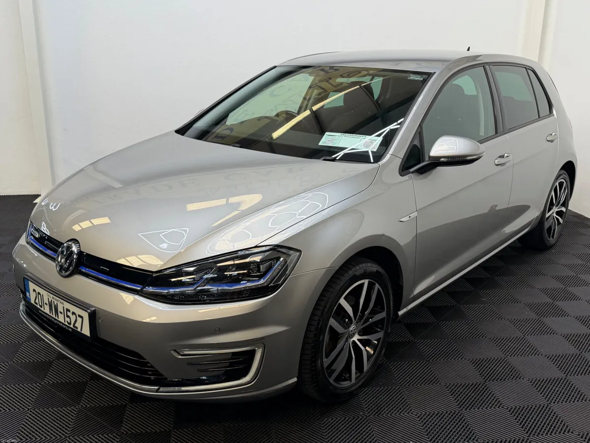 2020 Volkswagen Golf E  AUTO LOW KM NEW NCT - Image 4