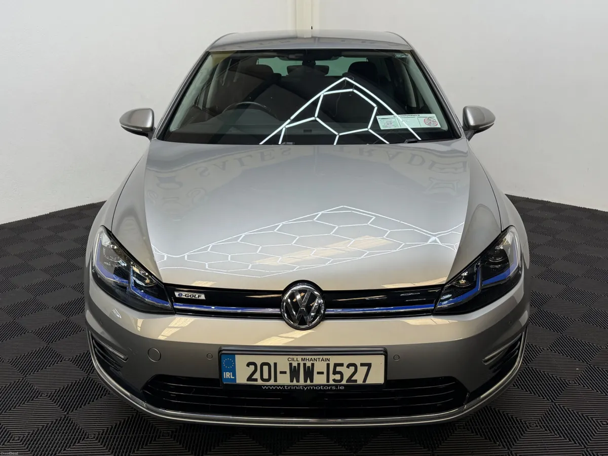 2020 Volkswagen Golf E  AUTO LOW KM NEW NCT - Image 3