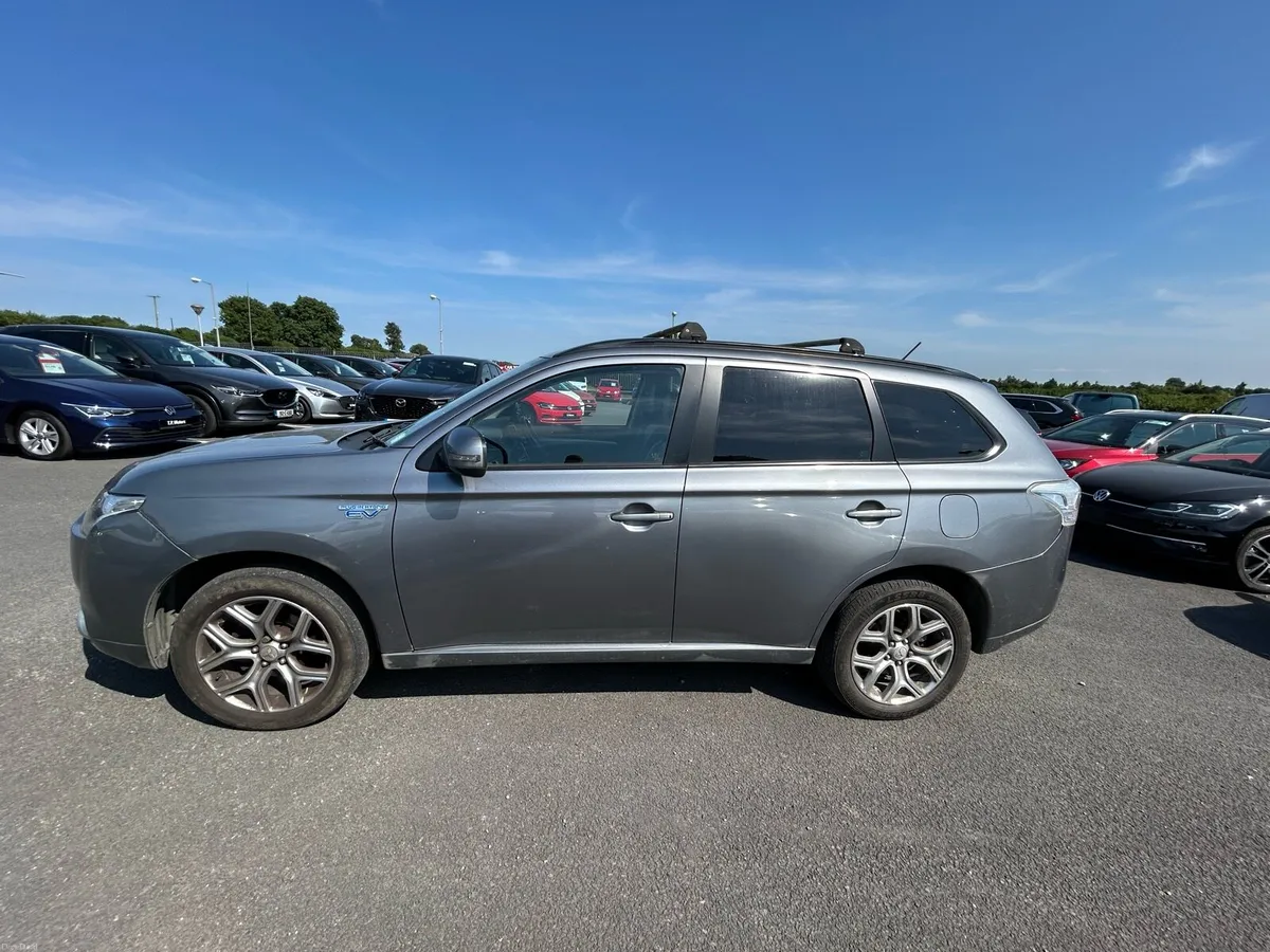 Mitsubishi Outlander - New NCT - Image 2